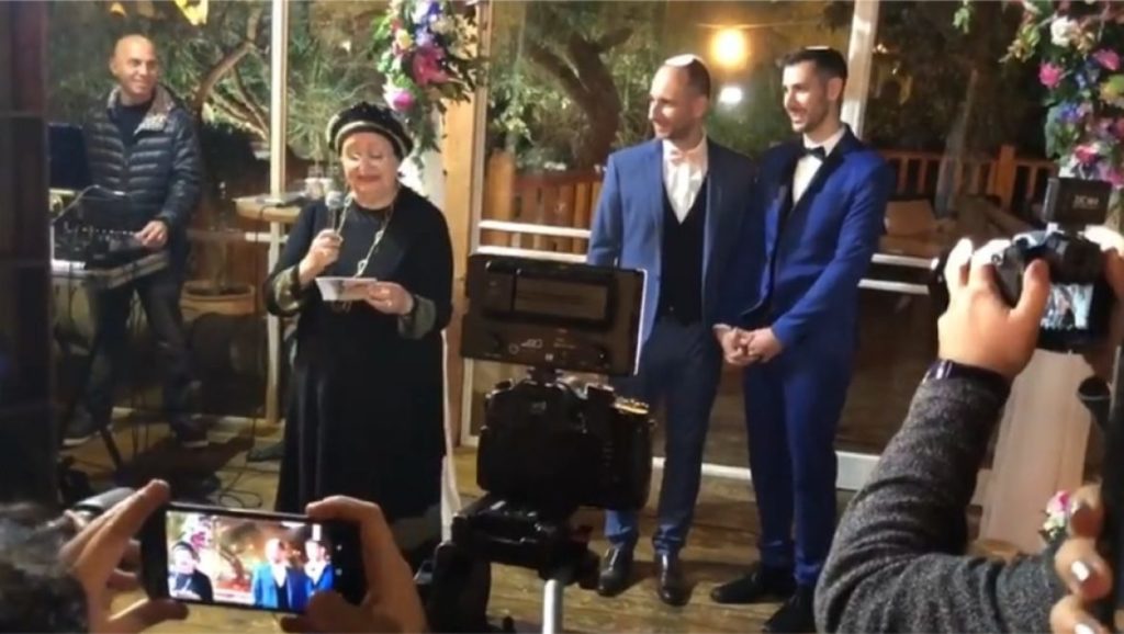 Orthodox Gay Wedding Goes Viral Famous Rabbi Attends